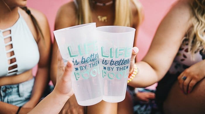 friends toasting their relationship