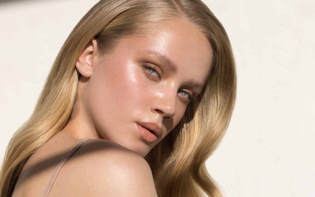 Top 16 Bronzers And Highlighters For That Sunkissed Glow