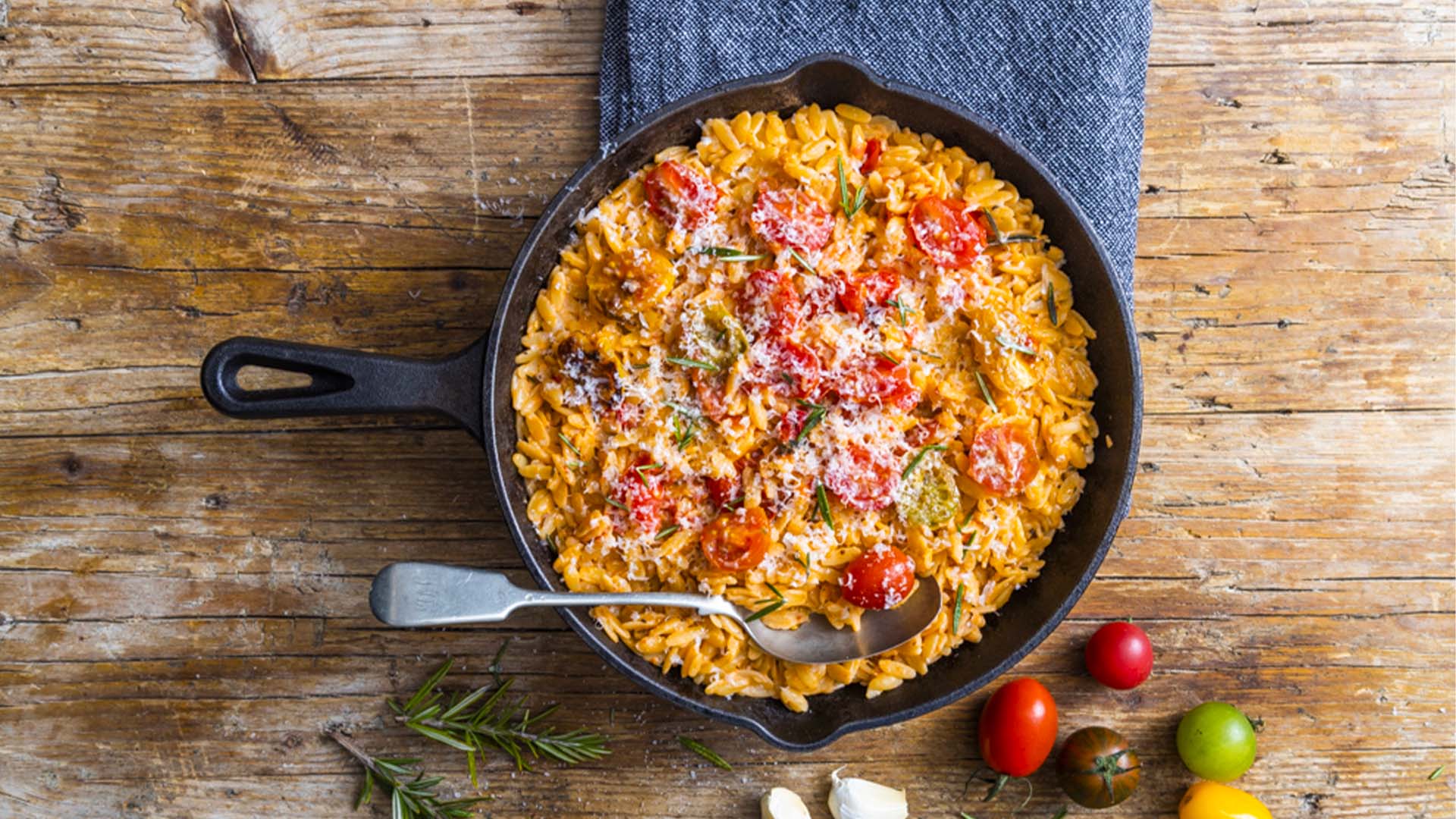 Chicken, Basil & Tomato One Pot Orzo