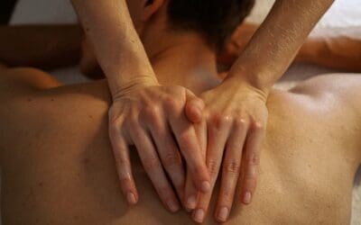 How To Give An Erotic Massage: A Step-By-Step Guide From Sex Experts